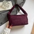 Bolso de hombro minimalista de pana color burdeos para mujer con textura de terciopelo - Burdeos