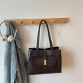 Sac cabas marron café foncé en similicuir avec fermoir en métal doré pour le quotidien - Café sans pendentif