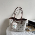 Sac fourre-tout matelassé crème avec broderie nœud et bandoulières marron élégant - Blanc & Café