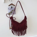 Borsa a tracolla vintage in pelle scamosciata bordeaux con frange e perline di legno - Rosso