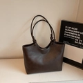 Minimalist dark brown leather tote bag with knot details and top zipper for women - Coffee (No Pendant)