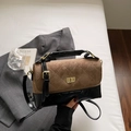 Bolso bandolera vintage francés en marrón y negro con diseño acolchado y cierre dorado - Caqui
