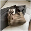 Borsa tote classica a quadri arancio e verde con manici in pelle e fiocco dorato - Verde