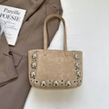 Borsa tote marrone in finta pelle scamosciata con borchie argento e doppi manici - Cachi