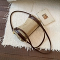 Sac Boston en daim kaki avec finitions en cuir marron et détails dorés - Petit / Kaki