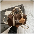 Detail of vintage leopard print Boston bag with embroidery and plush biscuit pendant - Leopard White/Coffee With Pendant