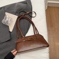 Dark brown retro shoulder bag with high-gloss finish and adjustable straps for daily use - Brown No Pendant