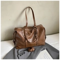 Borsa tote vintage marrone in pelle con dettagli argento e tracolla regolabile - Marrone