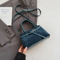 Bolso tipo cubo de ante azul oscuro con hebilla de cuero y correa ajustable para mujer - Azul