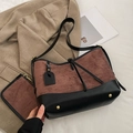 Tragetaschen-Set aus braunem Wildleder mit passender Tasche und goldenen Bodennägeln - Braun
