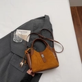 Retro patchwork bucket bag in brown suede and leather with wooden bead charm - Brown with Pendant