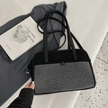 Modische schwarze matte Handtasche für Damen mit silbernen Strasssteinen und Tragegriffen - Silber Modell 2