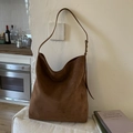 Sac hobo en daim marron à grande capacité avec bandoulière réglable de style rétro - Marron (Sans Pendentif)