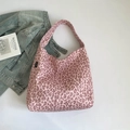 Rosa Canvas-Einkaufstasche für Damen mit modischem Leopardenmuster und Schultergurten - Einzelner Riemen