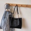 Borsa tote alla moda in pelle intrecciata nera, grande capacità con tracolla a catena - Nero senza Ciondolo