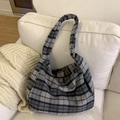 Bolso tote grande de felpa a cuadros grises y negros en tejido suave de invierno - Cuadros Blanco y Negro (Con Colgante)