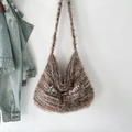 Bolso de hombro de punto de felpa multicolor con bordado fun party para mujer - Verde Fruta