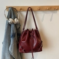 Deep red retro bucket bag with drawstring closure and silver hardware for women - Red (No Pendant)