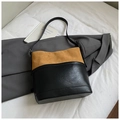 Vintage yellow and black contrast large capacity leather bucket shoulder bag - Brown No Pendant