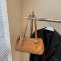Sac baguette en daim marron avec boucles dorées et bandoulières réglables - Sans Pendentif / Marron