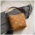 Sac seau en daim marron avec broderie de flocons de neige blancs et anse en cuir - Marron