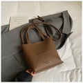 Brown vintage leather bucket bag with top handle and adjustable shoulder strap - Coffee without Pendant