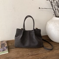 Sac seau vintage gris foncé en daim mat avec côtés plissés et poignées cylindriques - Ébène sans Pendentif