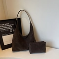 Bolso tote hobo minimalista marrón oscuro de gran capacidad con estuche y hebilla dorada - Bolsa Principal Y Bolsa Pequeña / café