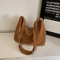 Sac fourre-tout marron en similicuir vintage avec texture et boucle en métal doré - Sans pendentif / Marron