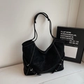 Classic black tote bag with white contrast stitching and silver hardware detail - No Pendant / Black