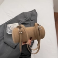 Borsa a tracolla cilindrica kaki minimalista con spalline regolabili in stile moderno - Cachi