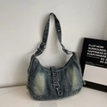 Donkerblauw-grijze gewassen denim draagtas met punk metalen studs en verstelbare riem - Blauw
