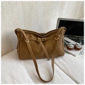 Retro brown large capacity commuter bag with matte leather and golden twist lock - Brown