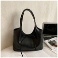 Large black minimalist tote bag with bow tie detail for casual work style - No Pendant / Black