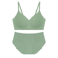 Conjunto de sujetador sin costuras ni aros con soporte suave en color verde salvia - S / Verde