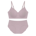 Ensemble lingerie sans coutures gris violet avec bords festonnés et sans armature - Violet Lotus