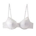 Vue détaillée du soutien-gorge en satin blanc avec dentelle et fines bretelles réglables - S / Blanc (Soutien-gorge) (1820B)