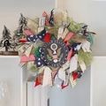 Patriotic United States Army wreath with red white blue ribbons and army emblem - Independence Day Hero Wreath 40cm