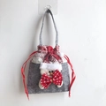 Christmas snowman drawstring gift bag made of grey felt and red tweed fabric with handle - Style 2 Snowman