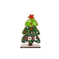 Détail d'un sapin de Noël en bois avec inscription Noel et motifs écossais - Sapin de Noël