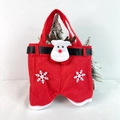 Vilt kerstcadeautas in de vorm van kerstmanbroek met rendier en sneeuwvlok decor - Witte Rendier Medium