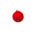 Detail van rode matte kerstbal met rendierillustratie en zilveren metalen haakje - Rendier Stijl / 6cm