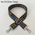 Detalle de correa tejida de estilo étnico colorido con cierres de plata - N.º 78 / Plateado