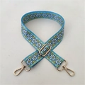Tracolla azzurra con motivo a margherite e fibbie in metallo dorato lucido - Chiusura in Argento / No.14 Fiori Blu Chiaro