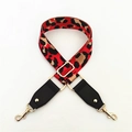 Bandoulière réglable à motif léopard rouge et noir avec mousquetons dorés chic - Rouge