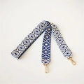 Blau-weißer geometrischer Stickgurt mit goldener Metallschnalle für Handtaschen - Blau
