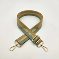 Tracolla regolabile a righe giallo senape e verde con ganci in metallo dorato - Chiusura in Argento / Striscia Giallo Verde Matcha