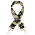 Détail d'une bandoulière camouflage réglable avec fils dorés et fermoirs mousquetons - Camouflage Gris