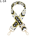Dettaglio di tracolla intrecciata in stile etnico geometrico con gancio dorato - Nero e Giallo Rombo (L-14) / Chiusura in Argento