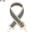 Detailansicht des gewebten Taschenriemens mit Pfeilmuster und goldenen Metallhaken - Silberverschluss / Khaki-Kante Grüner Streifen (P-16)